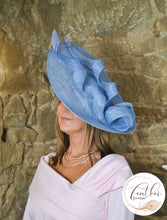 Load image into Gallery viewer, Faye