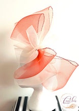 Load image into Gallery viewer, Linda