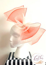 Load image into Gallery viewer, Linda