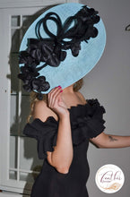 Load image into Gallery viewer, Robyn